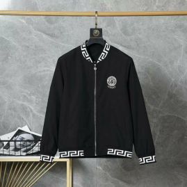 Picture of Versace Jackets _SKUVersaceM-3XL8qn3313796